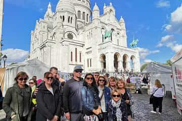 Montmartre and Sacre Coeur Private Guided Tour in Paris