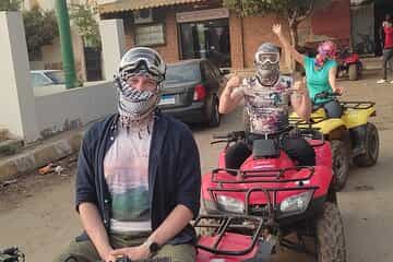 סיור חצי יום בפירמידות גיזה, ספינקס עם רכיבת ATV בשקיעה