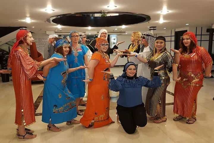 סיור לילה אוריינטלי פרטי עם להקה אוריינטלית