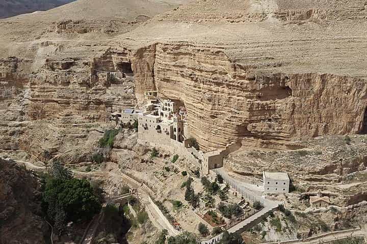 סיור יום פרטי: מנזר ג'ורג' הקדוש, וואדי קלט, מר סבא ובית לחם