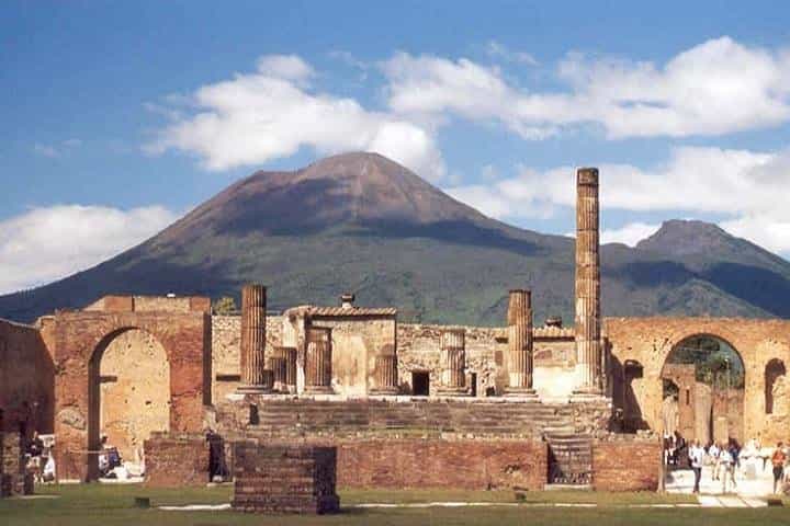 וילה צימברונה ברבלו ופומפיי