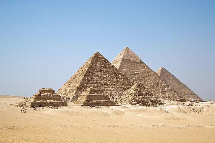 Giza pyramids, Sphinx and Grand Egyptian Museum day tour 