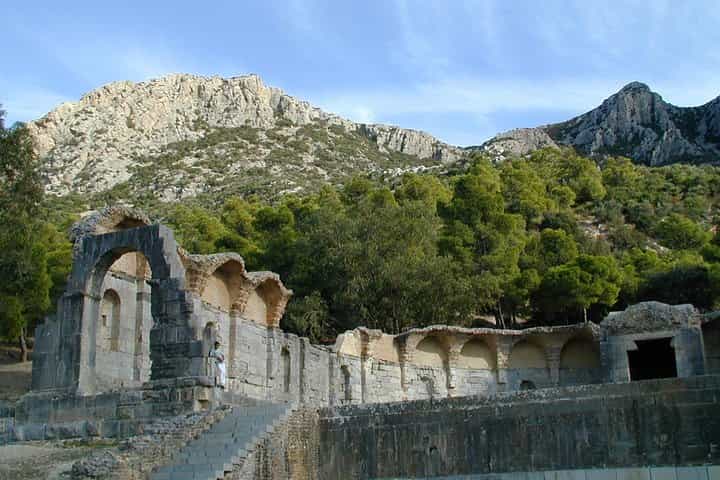 יום הרפתקאות בזגהואן ובמקדשי המים