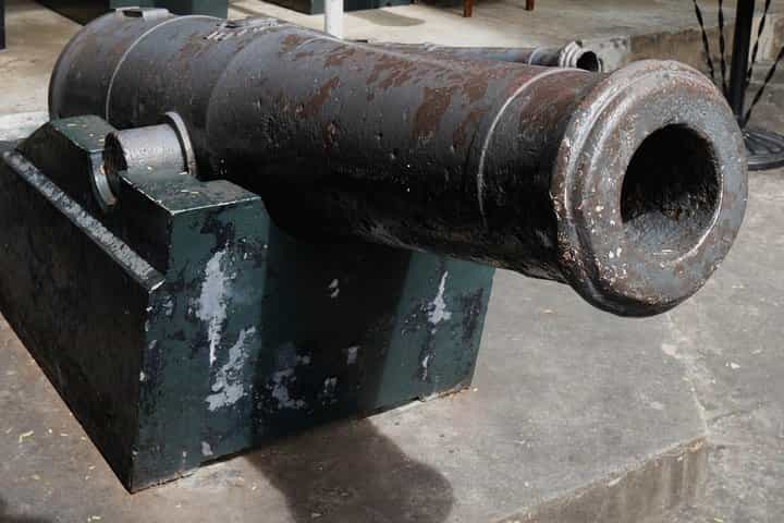 Port Royal Heritage & Sightseeing Tour from Kingston