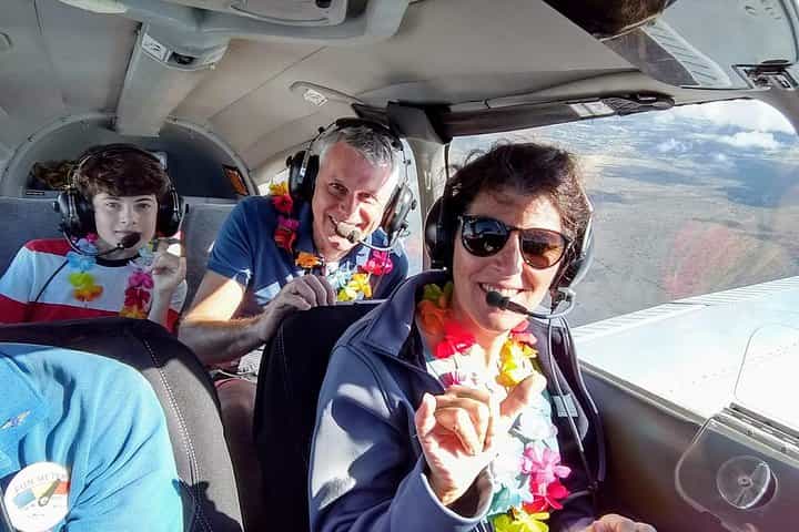 סיור פרטי במאווי: לבה מהר געש ומפלים בג'ונגל (מקסימום 2-5 אנשים)