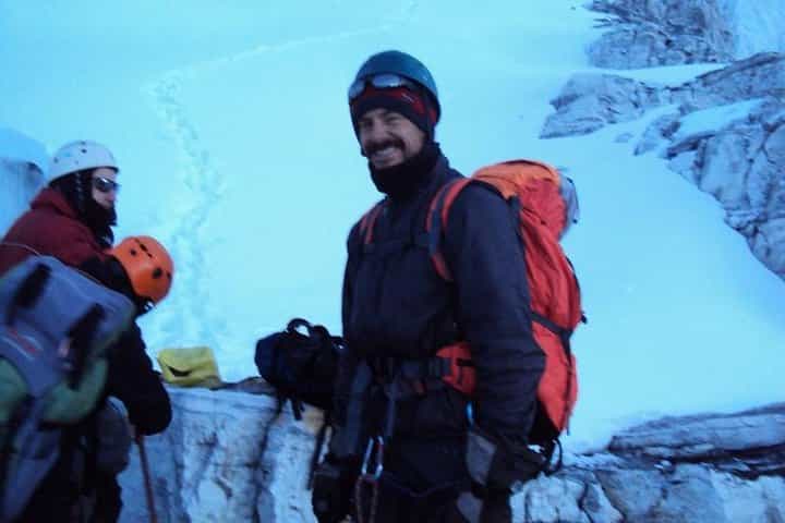 הרפתקאות טיפוס על פסגת האי