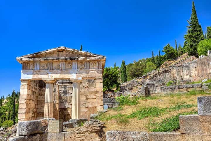 3 - Day Classical Tour to Mycenae, Olympia & Delphi in English