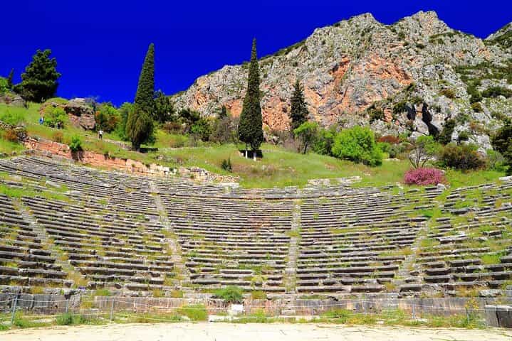 3 - Day Classical Tour to Mycenae, Olympia & Delphi in English