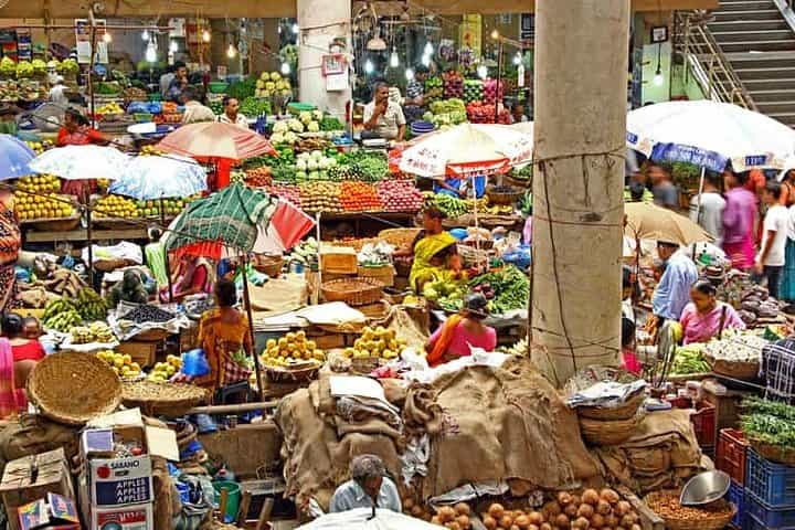 פעילויות חוף במורמוגאו (גואה)