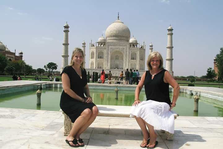 Taj Mahal same day tour with flights from Cochin India