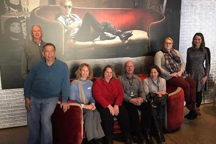 סיור סיגרים ומשקאות במהלך שעות האושר