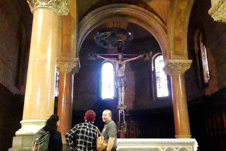 סיום היסטוריה ודת מדלין