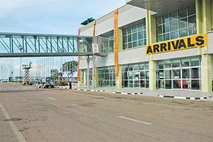 מעקב אחרי גורילות בפארק הלאומי בווינדי