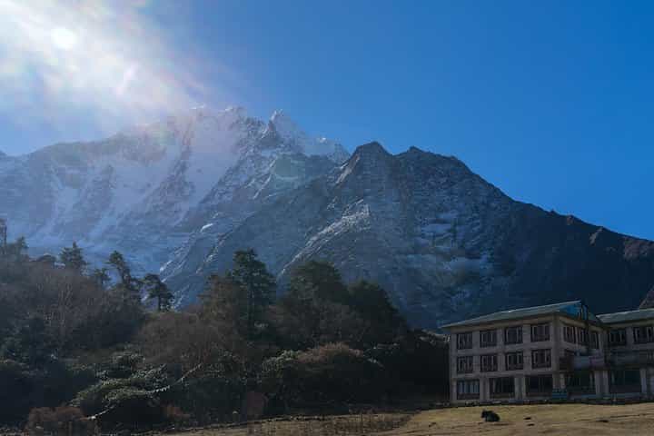 14 Days Everest Base Camp Trek from Kathmandu (All Inclusive)