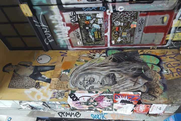 סיור חלופי, היסטוריה מהשביל המוכר