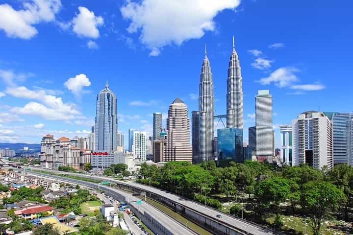 Final Day : Departure Transfer with Kuala Lumpur Highlights Tour