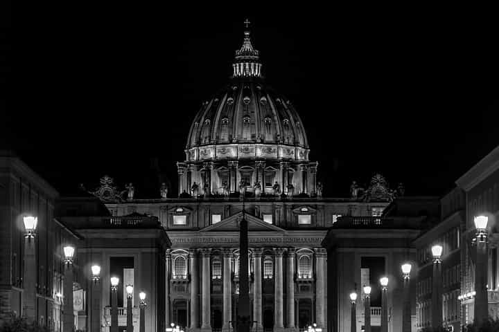 Rome : Vatican Museum &Sistine Chapel guided Tour