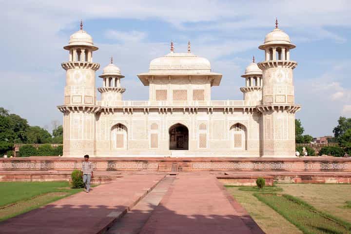 4-Day Private Luxury Golden Triangle Tour Delhi, Agra & Jaipur 