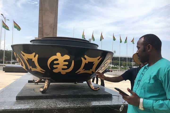 סיור בעיר אקרה.