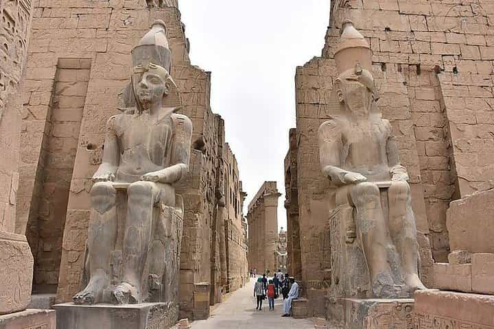Over-Night From Hurghada To Luxor Tour with Balloon Ride & Guide 