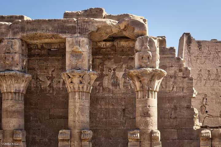 סיור של יום שלם למקדשי דנדרה ואבידוס מלוקסור