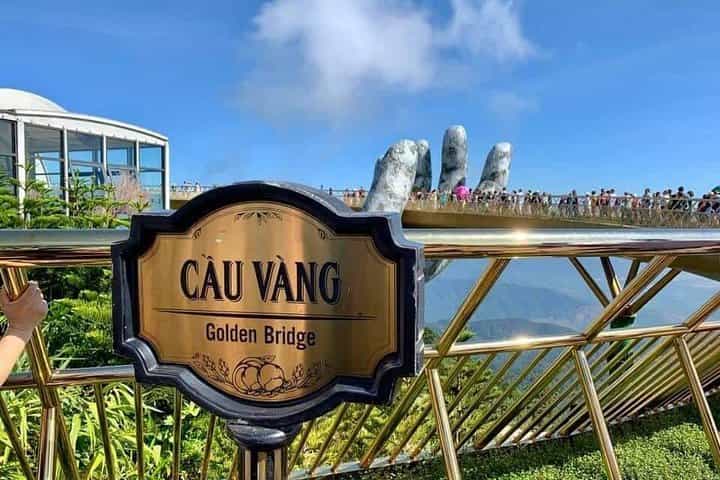 Private Shore Excursions from Chan May port to Ba Na Hills/Hands