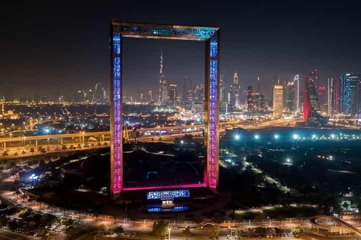 Private Dubai frame tour with round trip transfers