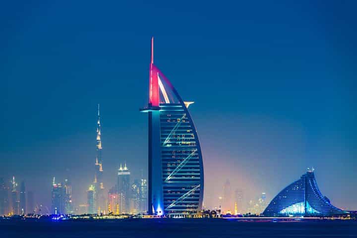 Private Dubai city tour with Dubai Marina Dhow Cruise