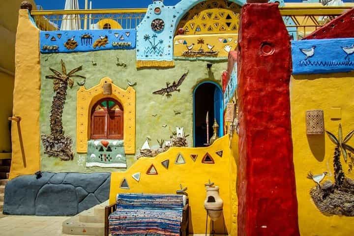 ביקור בכפר נובי באסואן בסירת פלווקה