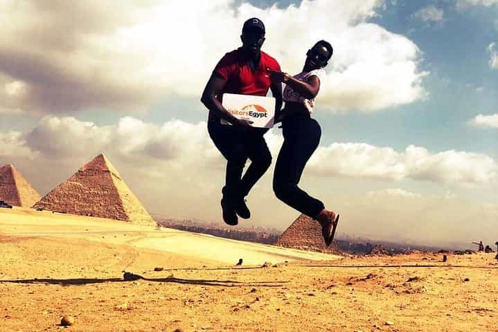 סיור יום של 4 שעות בפירמידות גיזה וספינקס, חוו את ההיסטוריה המצרית העתיקה!