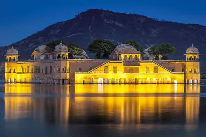 5-Days Golden Triangle Tour to Agra and Jaipur From New Delhi