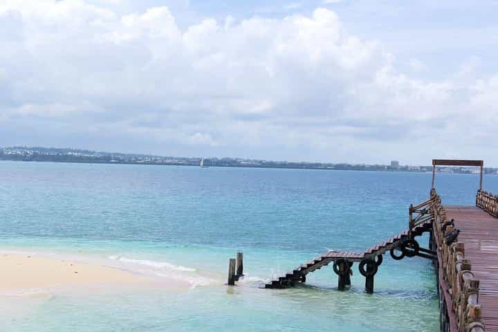 סיורי אי הכלא