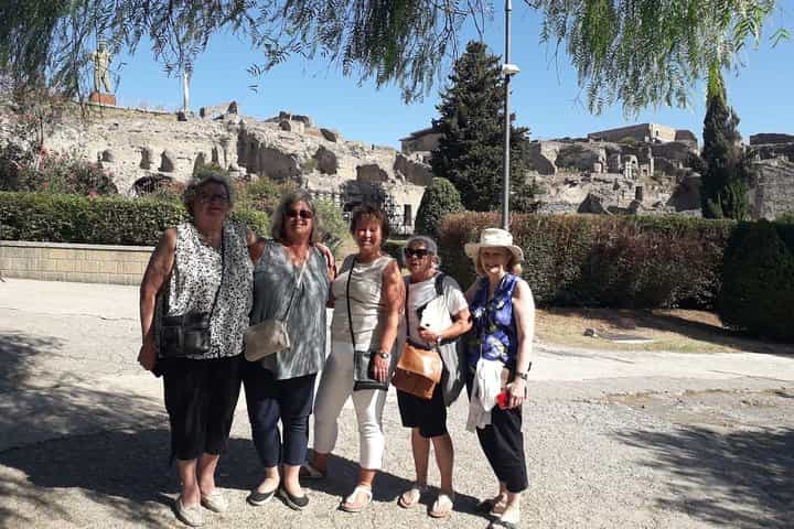 כניסה מהירה ללא תור לפארק הארכיאולוגי פומפיי עם מדריך מומחה
