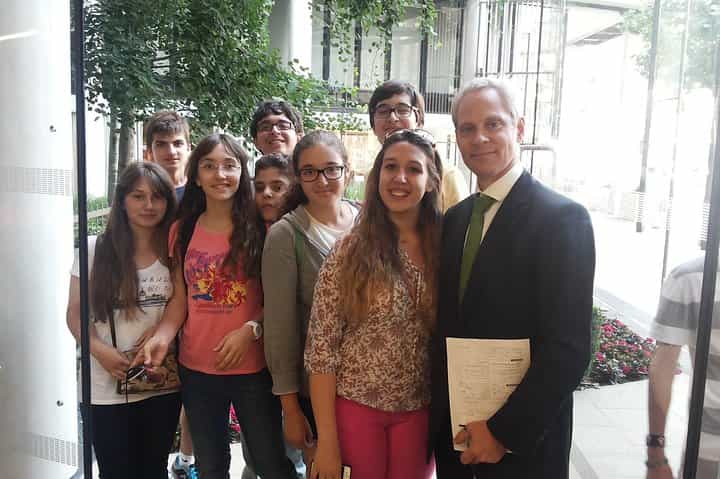 תוכנית אוניברסיטה באנגלית ובהנדסה של 8 ימים בלונדון