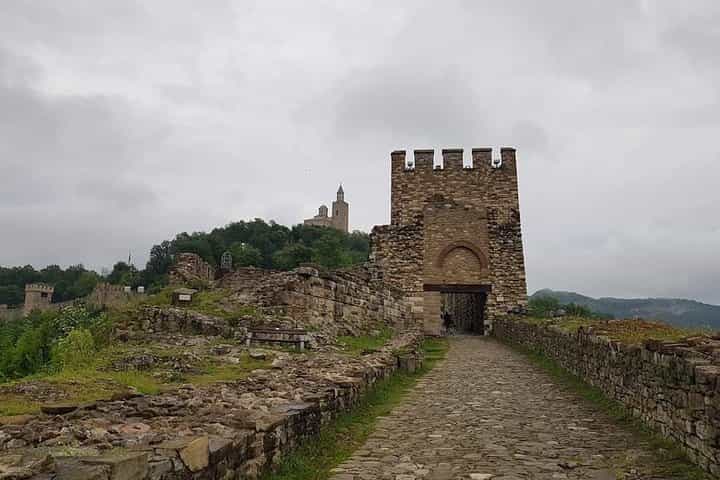Private Day Trip to Veliko Tarnovo Bulgaria from Bucharest