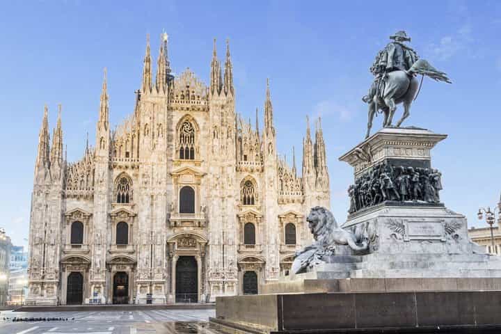 Airport Transfer: Milan to Linate Airport LIN by Luxury Car