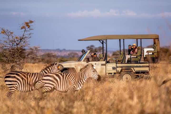 ספארי של 4 ימים מדאר אס סלאם; סלואוס/נייררה ופארק מיקומי