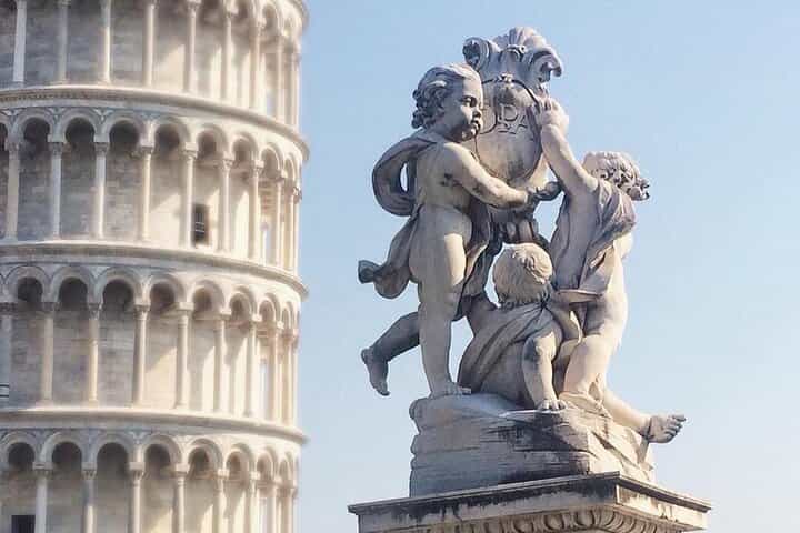 סיור חופי פיזה ולוקה מנמל ליבורנו