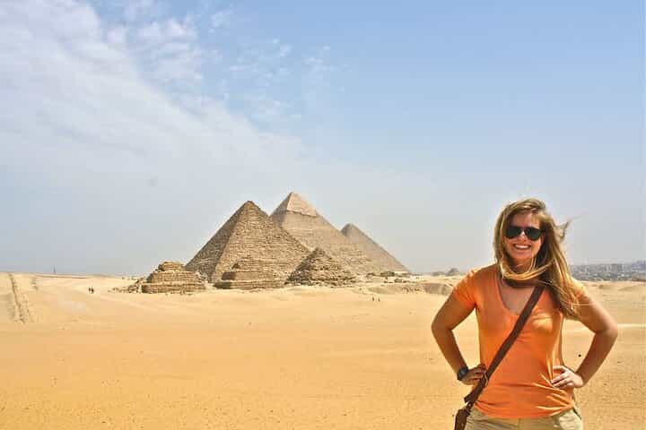 Full-Day Tour to Giza Pyramids, Sphinx, the GEM. museum & Lunch 
