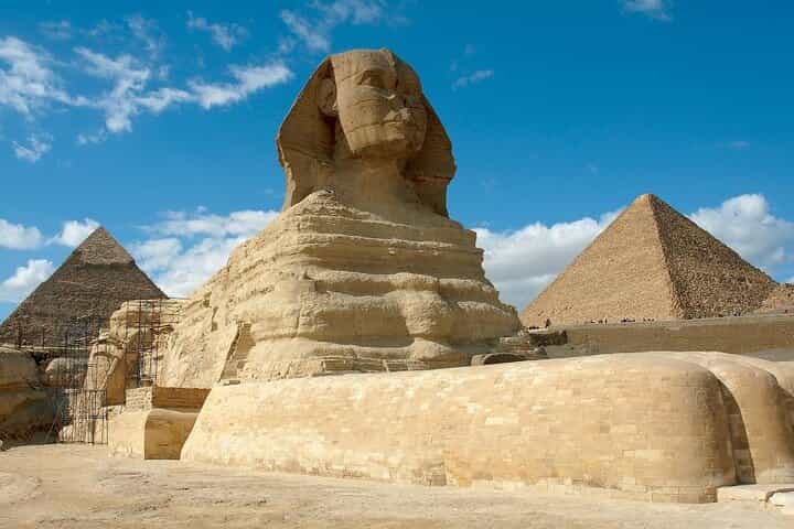 Giza pyramids, Sphinx and Grand Egyptian Museum day tour 