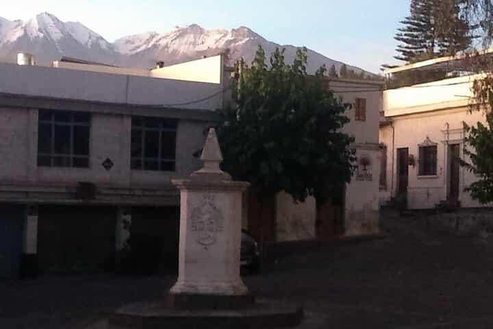 סיור רגלי בארקיפה: היסטוריה, אגדות ומסתורין