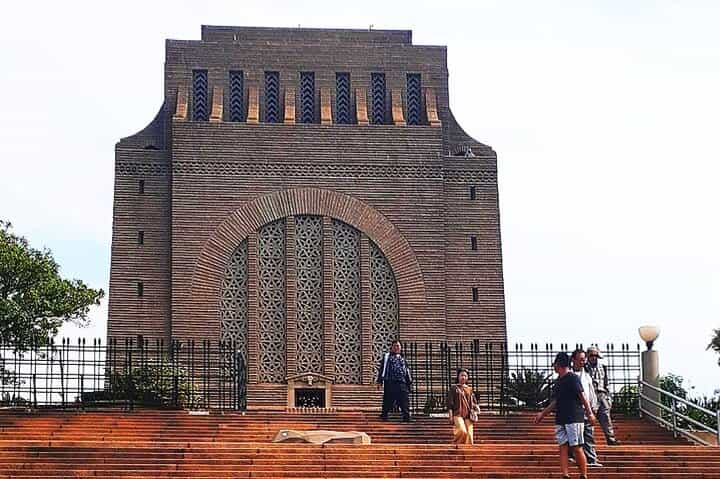 Pretoria guided city tour-Halfday