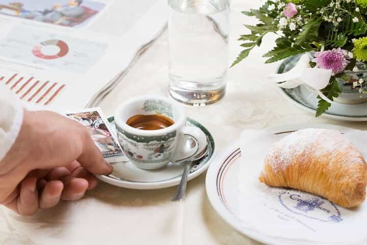 Street Food Tour in Naples