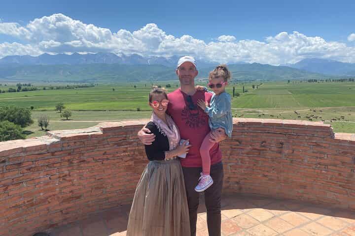 סיור פרטי של 3 ימים סביב אגם איסיק קול, כל השנה