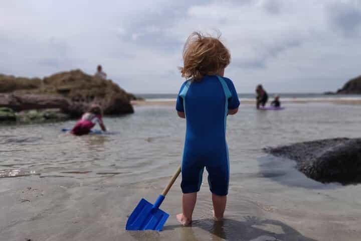 אפליקציית סיור פמברוקשייר, משחק אוצרות נסתרים והשאלון הגדול על בריטניה (כרטיס ל-7 ימים) הממלכה המאוחדת