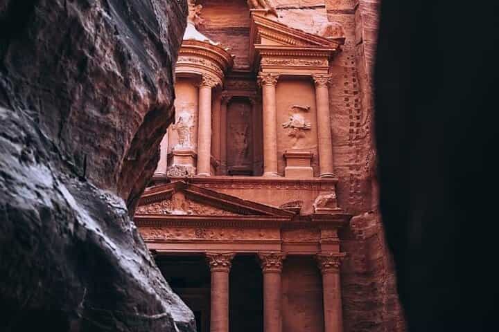 Exclusive Premium Full-Day Journey to Petra & Wadi Rum from Amman