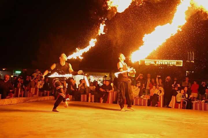 ספארי מדברי בדובאי עם ארוחת ערב בשרים ומופעים חיים