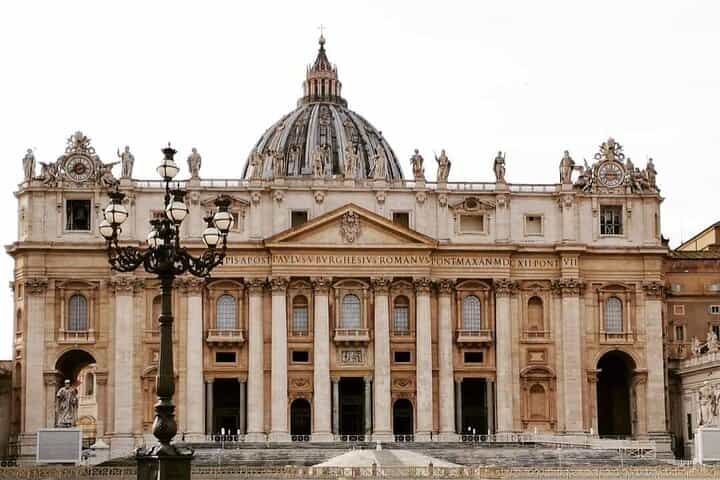 Exclusive Tour With Sistine Chapel~Museum & st. peter Basilica