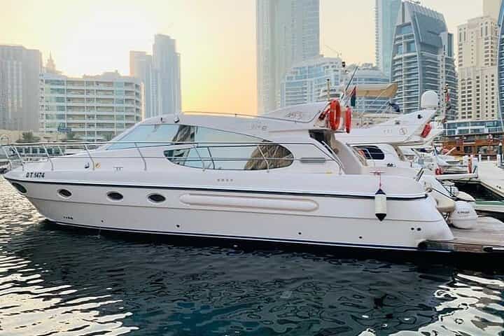 Dubai Marina Luxury Yacht Tour & BF 