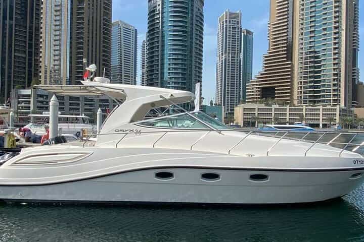 Dubai (Marina Luxury Yacht) Tour with Breakfast